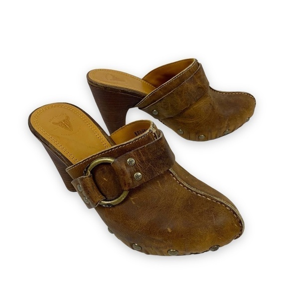 Frye Shoes - Frye Reese Ring Mule Brown Leather Size 6.5